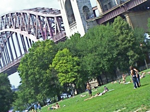 hells gate bridge astoria park queens