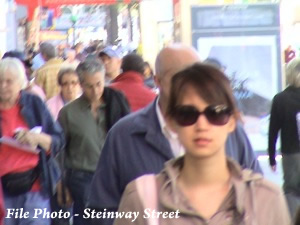 shopping in queens thanksgiving weekend 2009