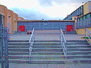 public schools in queens