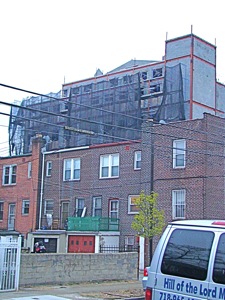 hotels in queens