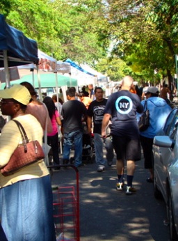 jackson heights neighborhood farmers market