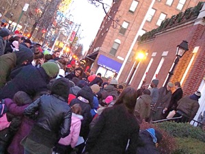 queens holiday events christmas tree lighting jackson heights hanukkah candle lighting queens