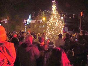 holiday events queens christmas tree lighting lic hanukkah candle lighting menorah long island city lic